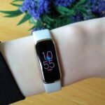 Fitbit Luxe
